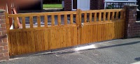 PG timber gates 528771 Image 0